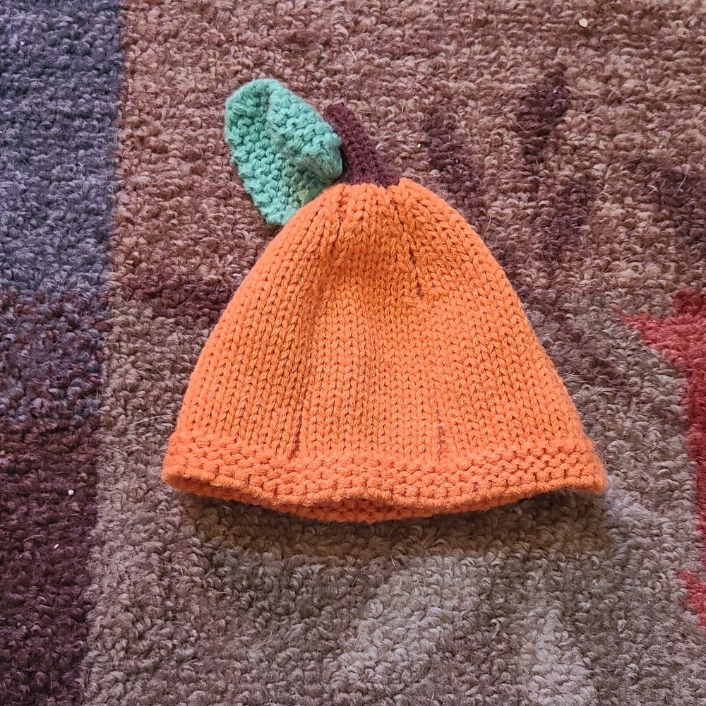 Knitted Orange Pumpkin Hat Baby 0-6mo